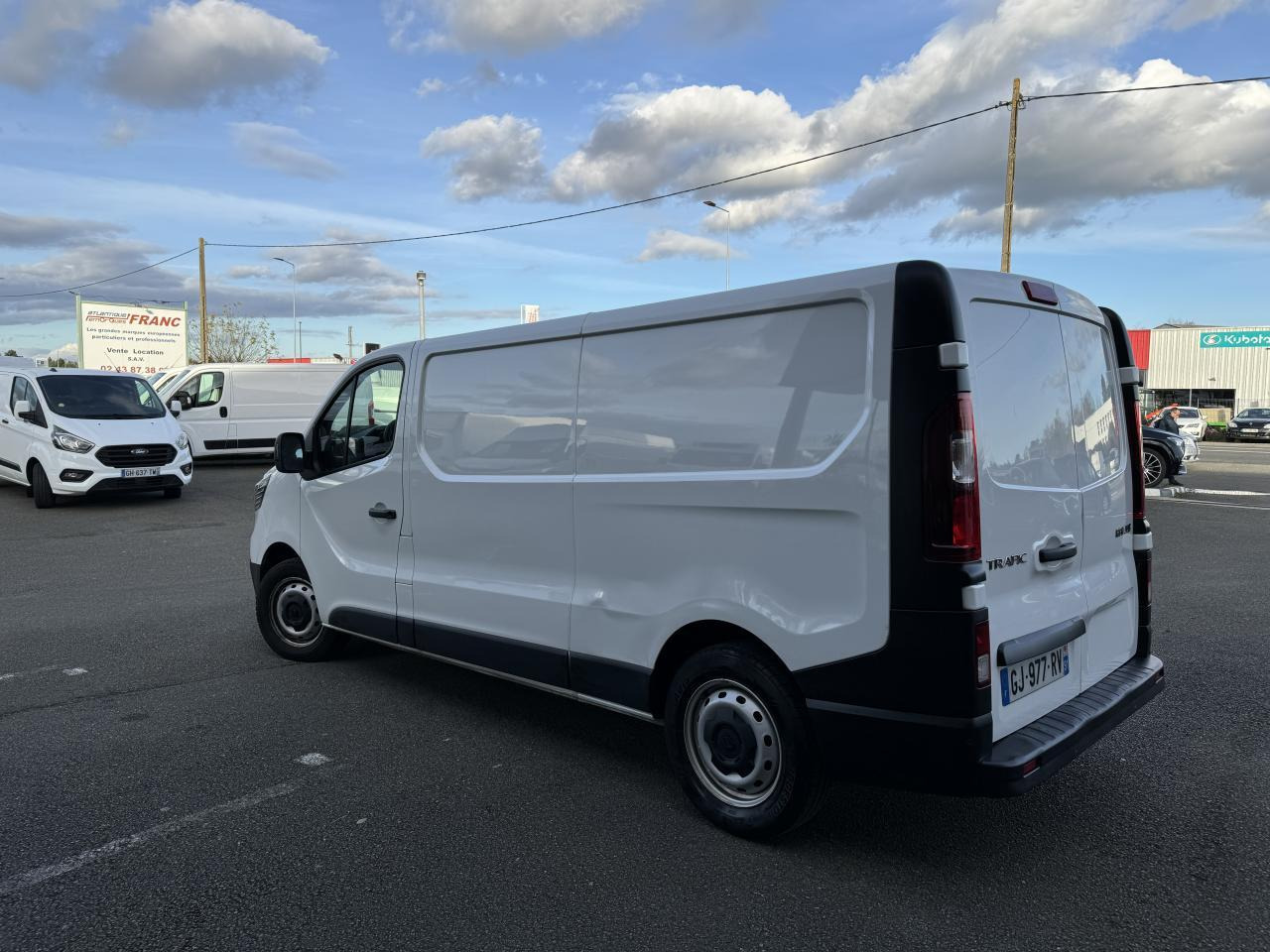 Furgão Renault Trafic L2H1 3000 Kg 2.0 Blue dCi - 130 III FOURGON Fourgon Grand Confort L2H1 PHASE 3: foto 9