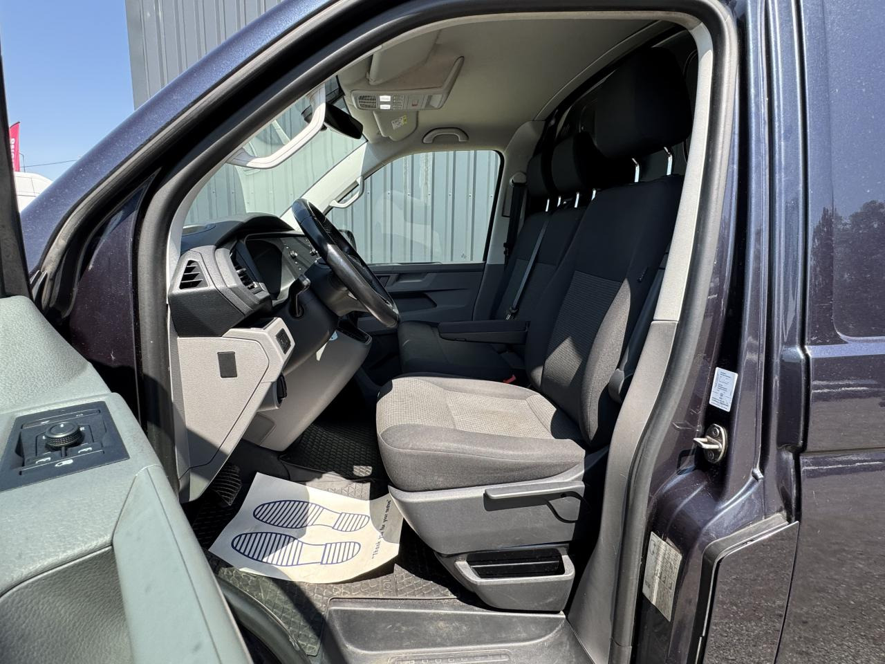 Furgão VOLKSWAGEN transporter 2.8T L1H1 2.0 TDI 150CH BUSINESS DSG7: foto 16