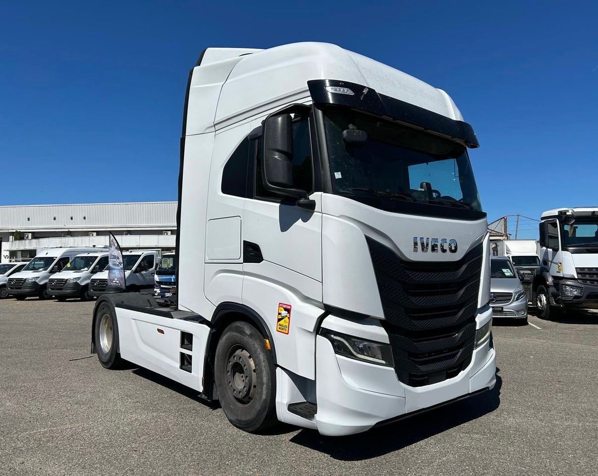IVECO S-WAY 510 - Tractor: foto 1 IVECO S-WAY 510 - Tractor: foto 1