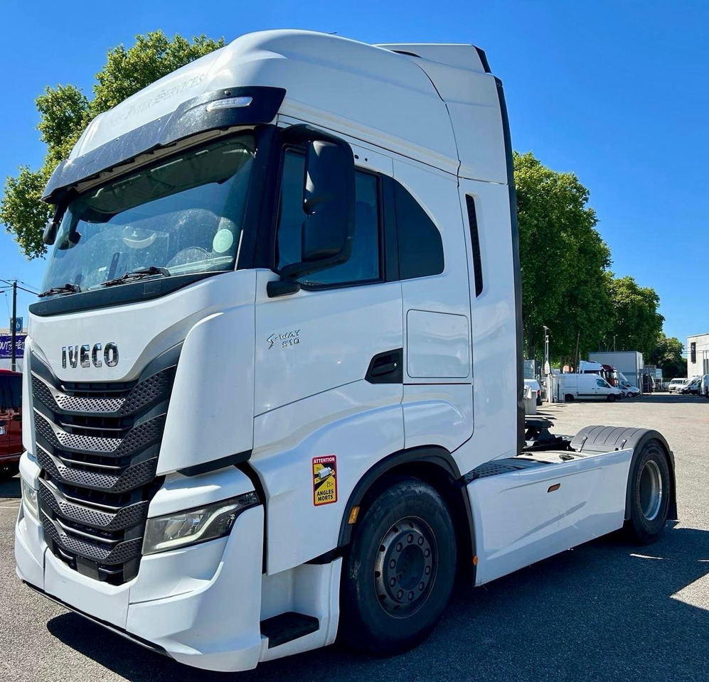 IVECO S-WAY 510 - Tractor: foto 2 IVECO S-WAY 510 - Tractor: foto 2