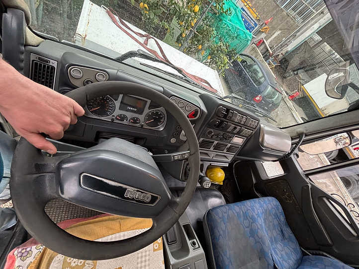 Iveco EUROCARGO 180E25 CASSONE FISSO - Camião de caixa aberta/ Plataforma: foto 4 Iveco EUROCARGO 180E25 CASSONE FISSO - Camião de caixa aberta/ Plataforma: foto 4