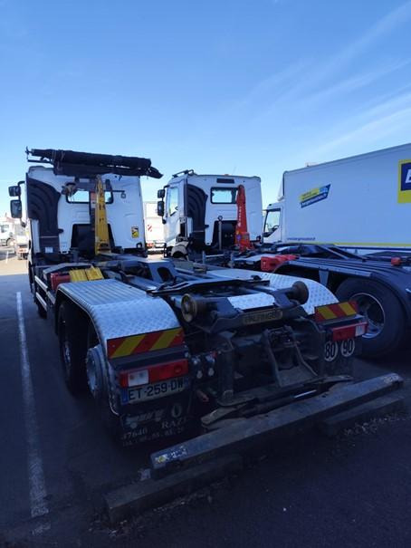 Renault C 380 P6X2 E6 BRAS GUIMA T20 avec HIGHT TOWER - Camião polibenne: foto 4 Renault C 380 P6X2 E6 BRAS GUIMA T20 avec HIGHT TOWER - Camião polibenne: foto 4