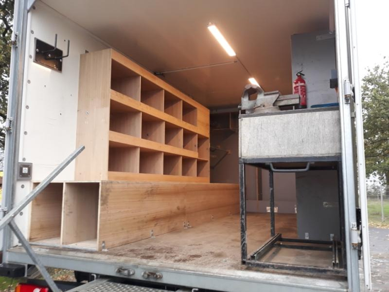 Camião furgão Renault D 13 HIGH K P4X2 280CV Double cabine 6 places: foto 7