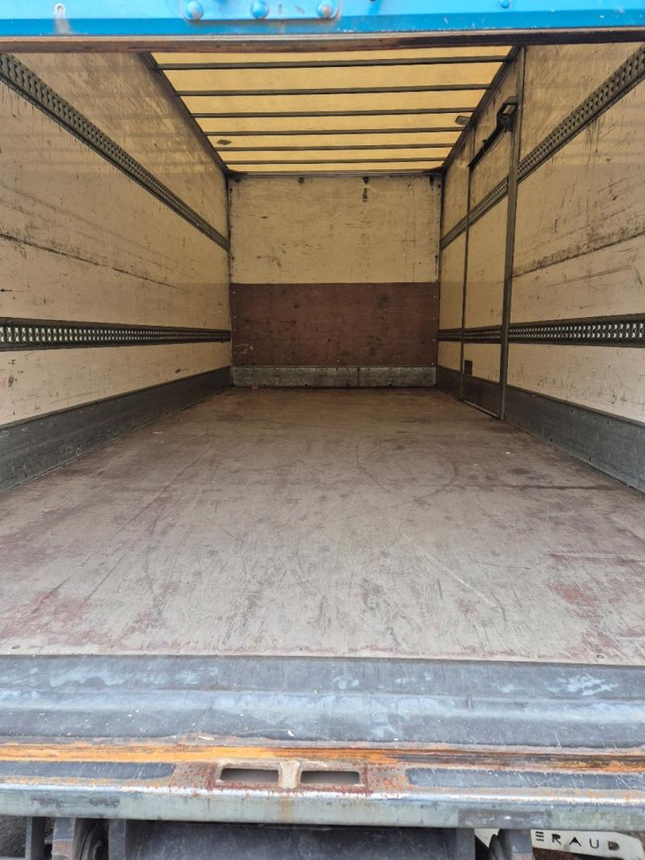 Renault D 7.5 LOW P4X2 210E6 Fourgon Polyfond avec hayon rabattable - Camião furgão: foto 4 Renault D 7.5 LOW P4X2 210E6 Fourgon Polyfond avec hayon rabattable - Camião furgão: foto 4