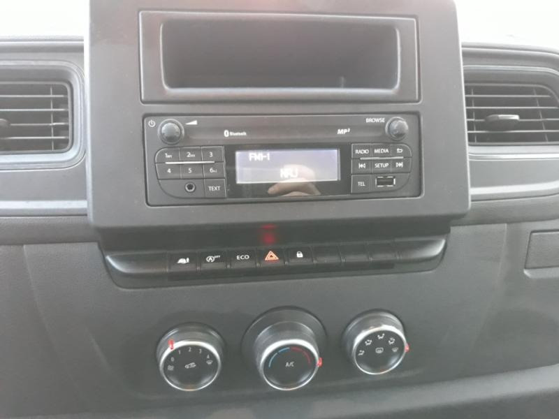 Renault Master 145.35 FG Tronqué L2H2 Nacelle Pack éco - Caminhão com plataforma aérea: foto 5 Renault Master 145.35 FG Tronqué L2H2 Nacelle Pack éco - Caminhão com plataforma aérea: foto 5