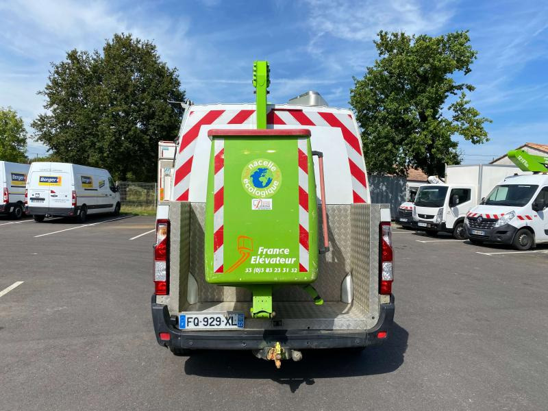 Renault Master 145.35 FG Tronqué L2H2 Nacelle Pack éco - Caminhão com plataforma aérea: foto 4 Renault Master 145.35 FG Tronqué L2H2 Nacelle Pack éco - Caminhão com plataforma aérea: foto 4