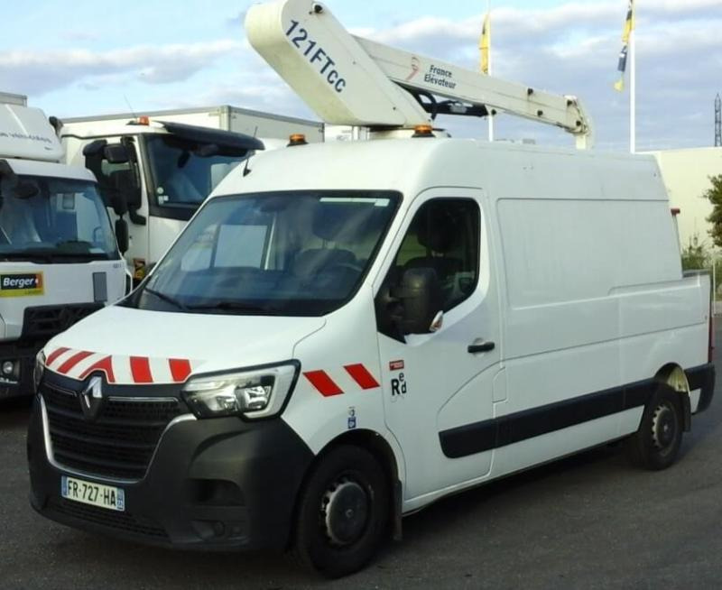 Renault Master 145.35 FG Tronqué L2H2 Nacelle Pack éco - Caminhão com plataforma aérea: foto 3 Renault Master 145.35 FG Tronqué L2H2 Nacelle Pack éco - Caminhão com plataforma aérea: foto 3