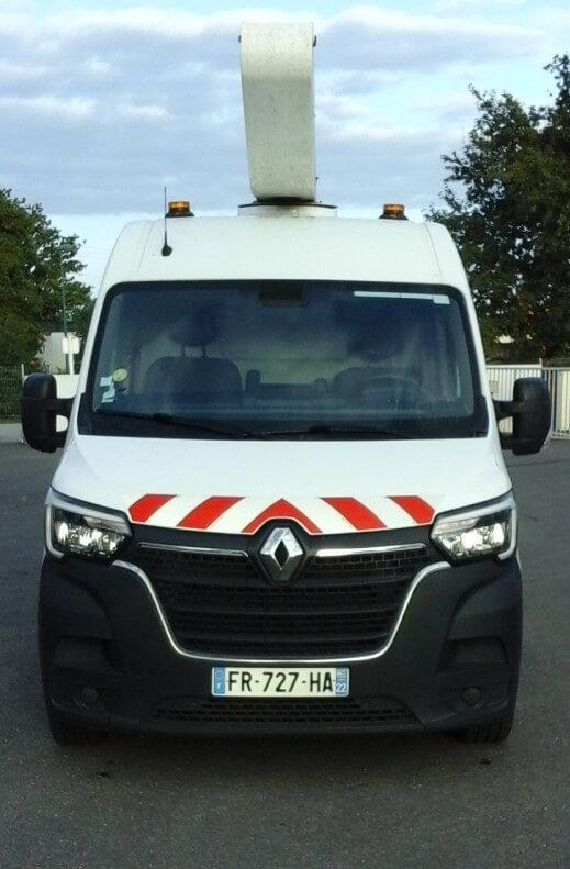 Renault Master 145.35 FG Tronqué L2H2 Nacelle Pack éco - Caminhão com plataforma aérea: foto 1 Renault Master 145.35 FG Tronqué L2H2 Nacelle Pack éco - Caminhão com plataforma aérea: foto 1