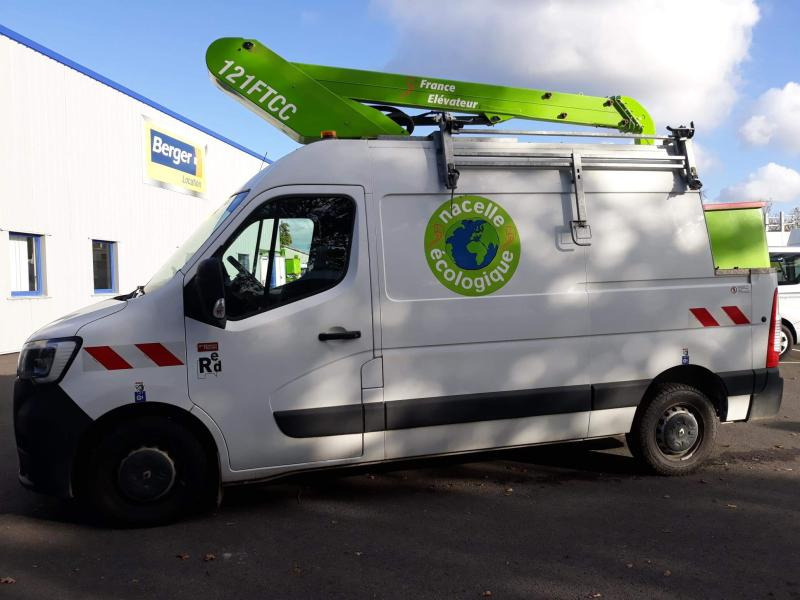 Renault Master 145.35 FG Tronqué L2H2 Nacelle Pack éco - Caminhão com plataforma aérea: foto 3 Renault Master 145.35 FG Tronqué L2H2 Nacelle Pack éco - Caminhão com plataforma aérea: foto 3