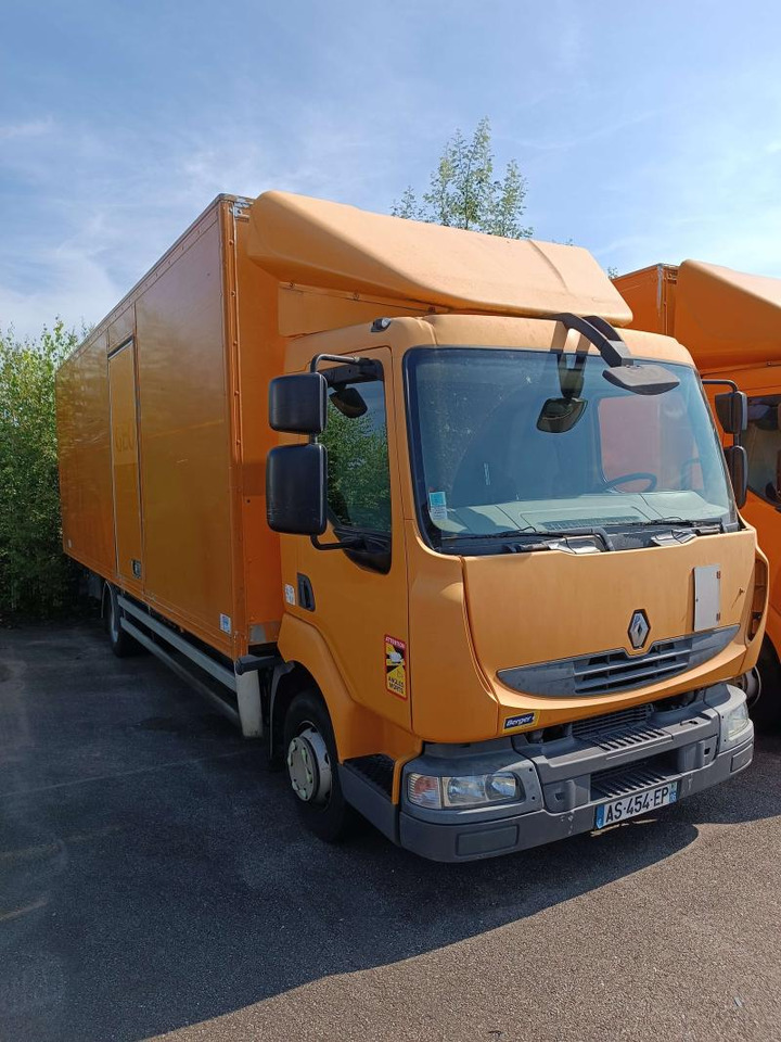 Renault Midlum 180.12 H Extra light Fourgon polyfond avec Hayon repliable - Camião furgão: foto 1 Renault Midlum 180.12 H Extra light Fourgon polyfond avec Hayon repliable - Camião furgão: foto 1