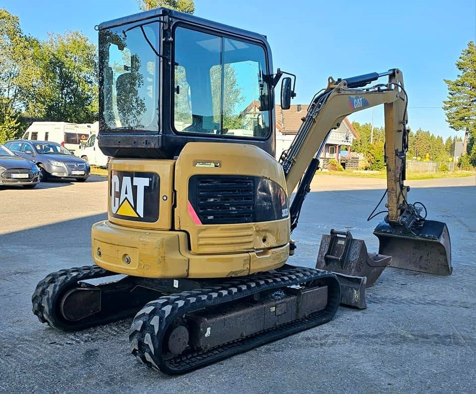 CAT 303 CR - Mini escavadeira: foto 5 CAT 303 CR - Mini escavadeira: foto 5