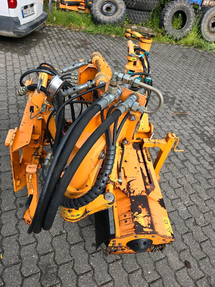 Dücker MGK 13 Randstreifenmäher Randstreifenmähgerät Böschungsmulcher Böschungsmäher Seitenmulcher Mähausleger für Ladog Multicar Hansa Unimog u300 300 400 500 327 323 530 405 - Triturador lateral: foto 2 Dücker MGK 13 Randstreifenmäher Randstreifenmähgerät Böschungsmulcher Böschungsmäher Seitenmulcher Mähausleger für Ladog Multicar Hansa Unimog u300 300 400 500 327 323 530 405 - Triturador lateral: foto 2
