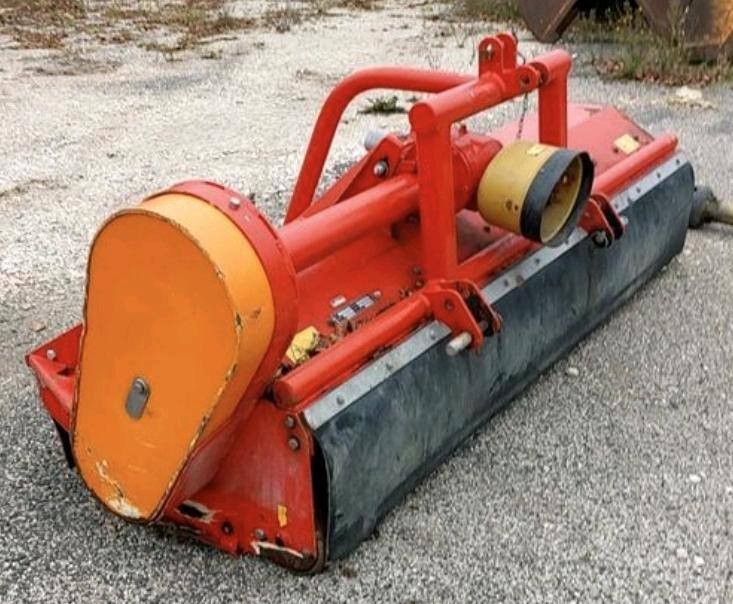 Dücker PMK21 2017 Frontmulchgerät Mulcher Mulchgerät Traktor - Triturador de martelos: foto 1 Dücker PMK21 2017 Frontmulchgerät Mulcher Mulchgerät Traktor - Triturador de martelos: foto 1