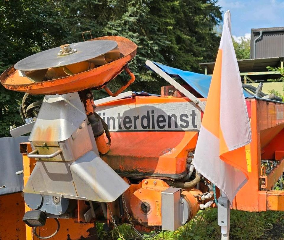 Gmeiner STA 1300 1,3m3 Salzstreuer Salzsilo Streuautomat Tremo Multicar Ladog Unimog - Espalhador de areia/ Sal: foto 4 Gmeiner STA 1300 1,3m3 Salzstreuer Salzsilo Streuautomat Tremo Multicar Ladog Unimog - Espalhador de areia/ Sal: foto 4