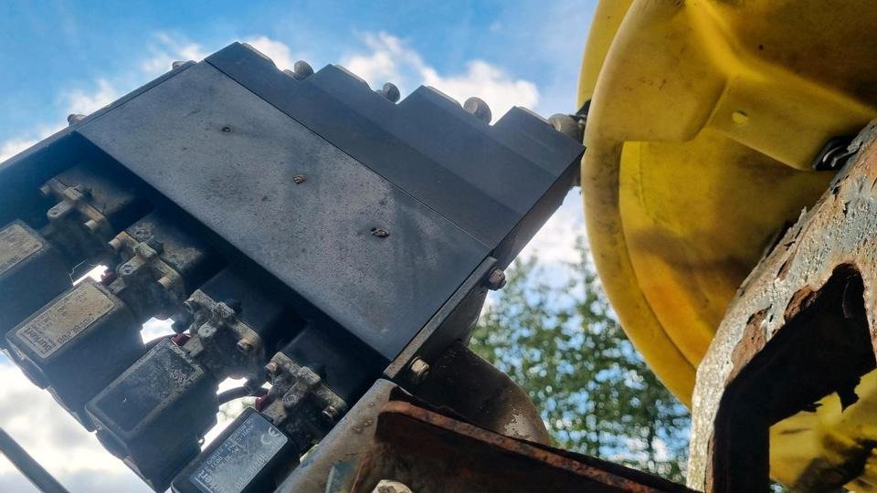 IMS Solestreuer Salzstreuer 5m3 V-Pad Salzsilo Winterdienst LKW Sole Sprühanlage IMSSN Küpper Weisser Schmidt - Espalhador de areia/ Sal: foto 3 IMS Solestreuer Salzstreuer 5m3 V-Pad Salzsilo Winterdienst LKW Sole Sprühanlage IMSSN Küpper Weisser Schmidt - Espalhador de areia/ Sal: foto 3