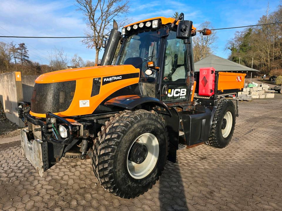 JCB Fastrac 2155 4WS 2014 Traktor Vierradlenkung Allradlenkung HMV 2155 Ackerschlepper - Trator: foto 1 JCB Fastrac 2155 4WS 2014 Traktor Vierradlenkung Allradlenkung HMV 2155 Ackerschlepper - Trator: foto 1