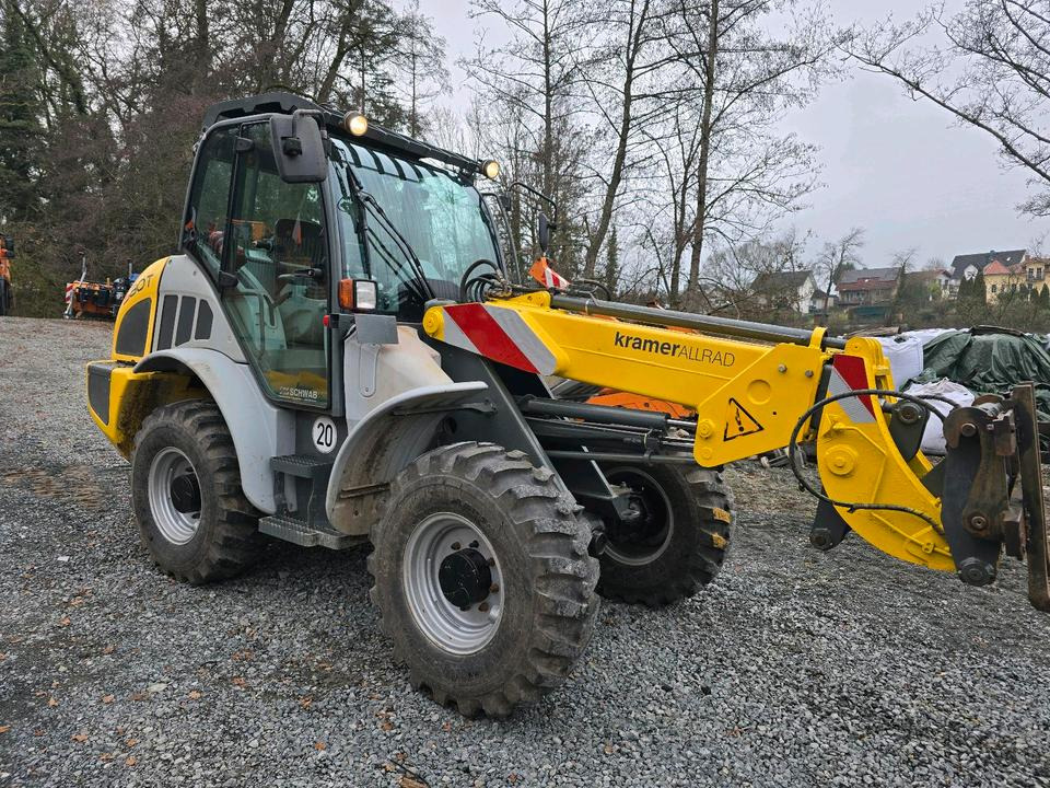 Kramer 680T Radlader 1360 Stunden Teleskoplader Radteleskoplader Teleskopradlader 580T 480T 680 580 480 - Pá carregadora telescópica: foto 1 Kramer 680T Radlader 1360 Stunden Teleskoplader Radteleskoplader Teleskopradlader 580T 480T 680 580 480 - Pá carregadora telescópica: foto 1