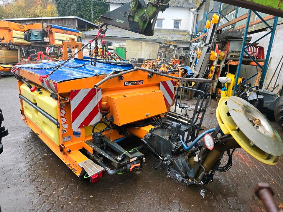 Küpper-Weisser IMSSM F20020HFA Salzstreuer Salzsilo Streuautomat Winterdienst Unimog 405 U300 U 400 500 530 527 423 427 318 218 ThermoMat Schmidt Stratos Mulag Parkrahmen - Espalhador de areia/ Sal: foto 5 Küpper-Weisser IMSSM F20020HFA Salzstreuer Salzsilo Streuautomat Winterdienst Unimog 405 U300 U 400 500 530 527 423 427 318 218 ThermoMat Schmidt Stratos Mulag Parkrahmen - Espalhador de areia/ Sal: foto 5