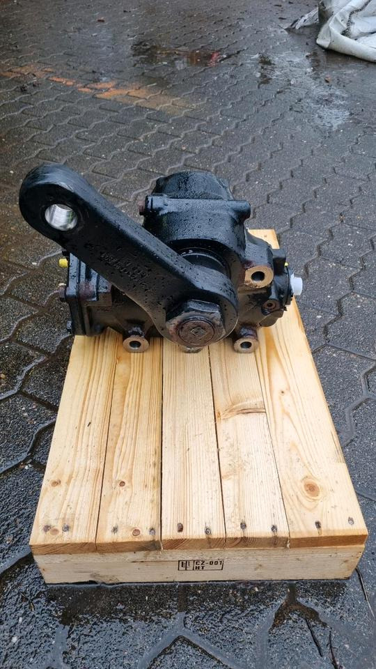 Lenkgetriebe Unimog 405 U423 Servolenkung 430 427 429 527 530 Mercedes Benz - Caixa de direção para Veículo municipal/ Especial: foto 2 Lenkgetriebe Unimog 405 U423 Servolenkung 430 427 429 527 530 Mercedes Benz - Caixa de direção para Veículo municipal/ Especial: foto 2