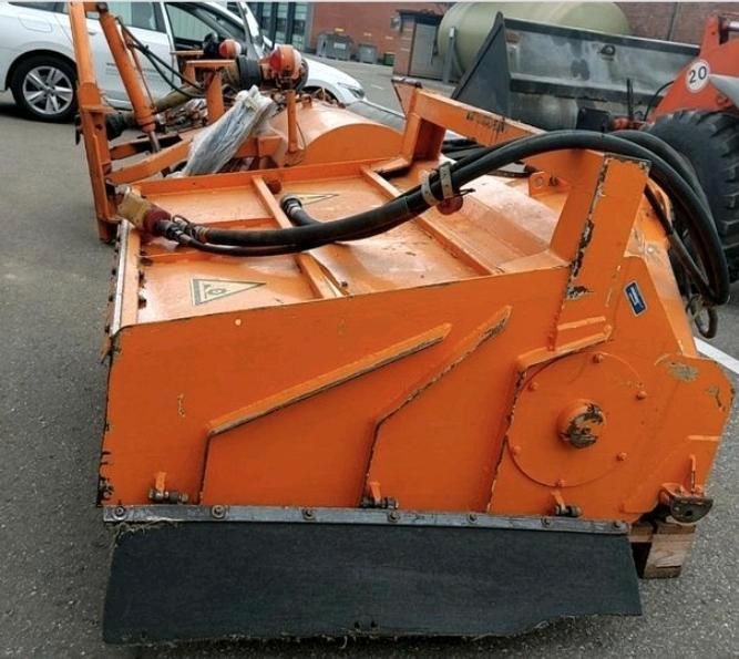 Mulag HSK 1200 Heckenschneidkopf für Mähausleger Böschungsmäher Böschungsmulcher SB MFK FME MKM Dücker Mulchkopf Forstmulcher 400 500 600 700 800 MHU - Triturador de martelos: foto 5 Mulag HSK 1200 Heckenschneidkopf für Mähausleger Böschungsmäher Böschungsmulcher SB MFK FME MKM Dücker Mulchkopf Forstmulcher 400 500 600 700 800 MHU - Triturador de martelos: foto 5