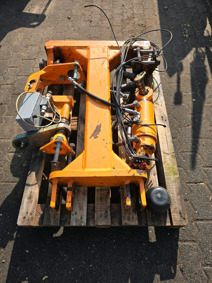 Mulag Torsionsrahmen TR Unimog 405 U300 U 290 300 400 500 Mähausleger Böschungsmäher Böschungsmulcher FME MKM Dücker DUA Achssperre - Limpa bermas: foto 3 Mulag Torsionsrahmen TR Unimog 405 U300 U 290 300 400 500 Mähausleger Böschungsmäher Böschungsmulcher FME MKM Dücker DUA Achssperre - Limpa bermas: foto 3