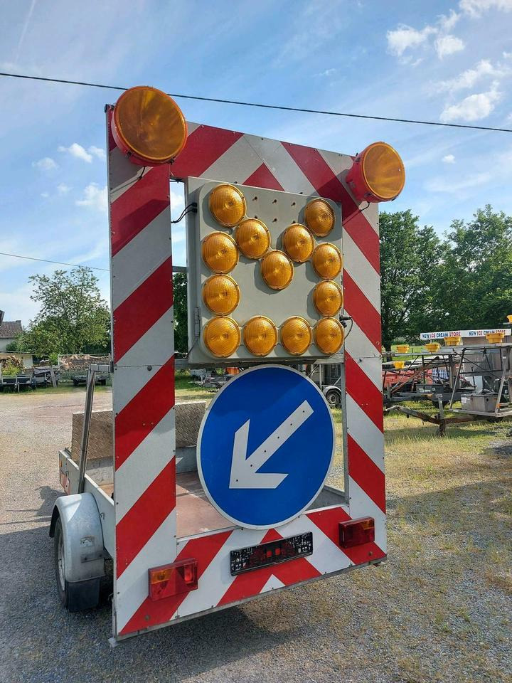 Reboque Trebbiner Absperrtafel Sperrwand Vz616 Nissen Horizont vz615: foto 8