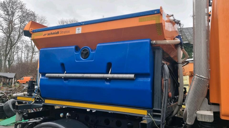 Schmidt Stratos S25K-21 Salzstreuer Salzsilo für Unimog Mercedes Benz 405 U427 430 423 530 527 318 Winterdienst Aebi Schneepflug - Espalhador de areia/ Sal: foto 4 Schmidt Stratos S25K-21 Salzstreuer Salzsilo für Unimog Mercedes Benz 405 U427 430 423 530 527 318 Winterdienst Aebi Schneepflug - Espalhador de areia/ Sal: foto 4