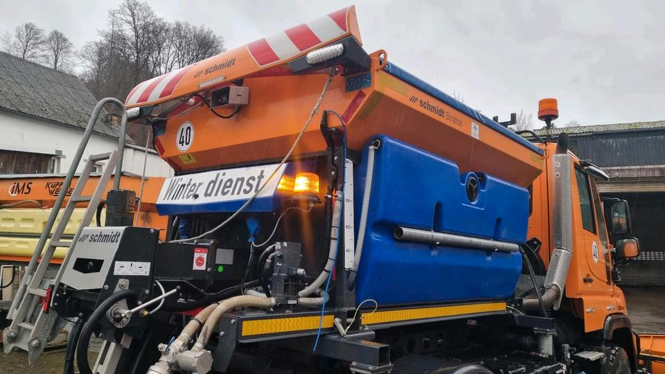 Schmidt Stratos S25K-21 Salzstreuer Salzsilo für Unimog Mercedes Benz 405 U427 430 423 530 527 318 Winterdienst Aebi Schneepflug - Espalhador de areia/ Sal: foto 1 Schmidt Stratos S25K-21 Salzstreuer Salzsilo für Unimog Mercedes Benz 405 U427 430 423 530 527 318 Winterdienst Aebi Schneepflug - Espalhador de areia/ Sal: foto 1