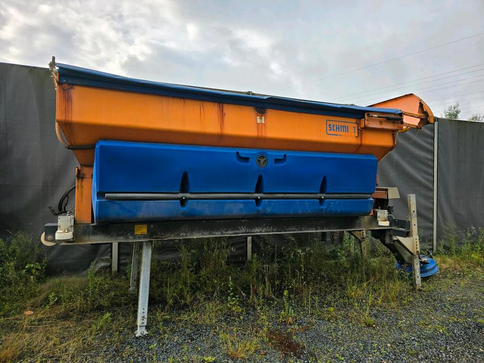 Schmidt Stratos S80 8m3 Salzstreuer Salzsilo Aufbaustreuer LKW Winterdienst Küpper-Weisser - Espalhador de areia/ Sal: foto 2 Schmidt Stratos S80 8m3 Salzstreuer Salzsilo Aufbaustreuer LKW Winterdienst Küpper-Weisser - Espalhador de areia/ Sal: foto 2
