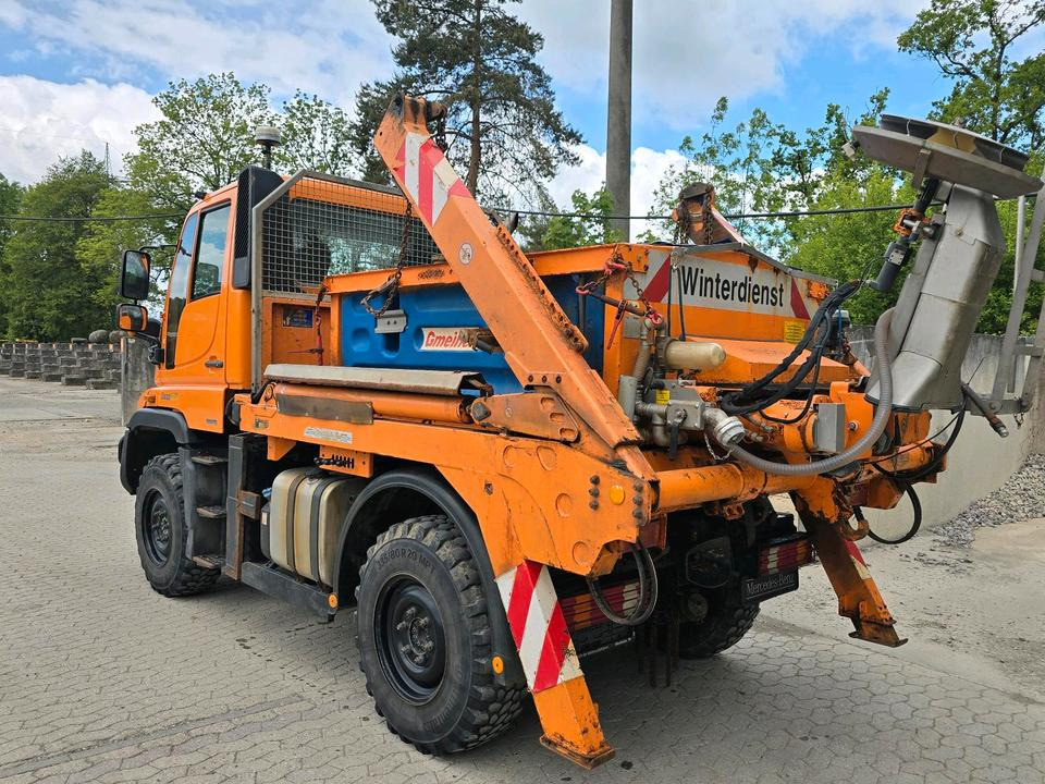Unimog 405/10 U300 Bluetec 5 Mercedes-Benz U 300 UGE UGN mit Jotha Absetzkipper combi con 4518 Absetzer - Veículo limpa-neves: foto 2 Unimog 405/10 U300 Bluetec 5 Mercedes-Benz U 300 UGE UGN mit Jotha Absetzkipper combi con 4518 Absetzer - Veículo limpa-neves: foto 2