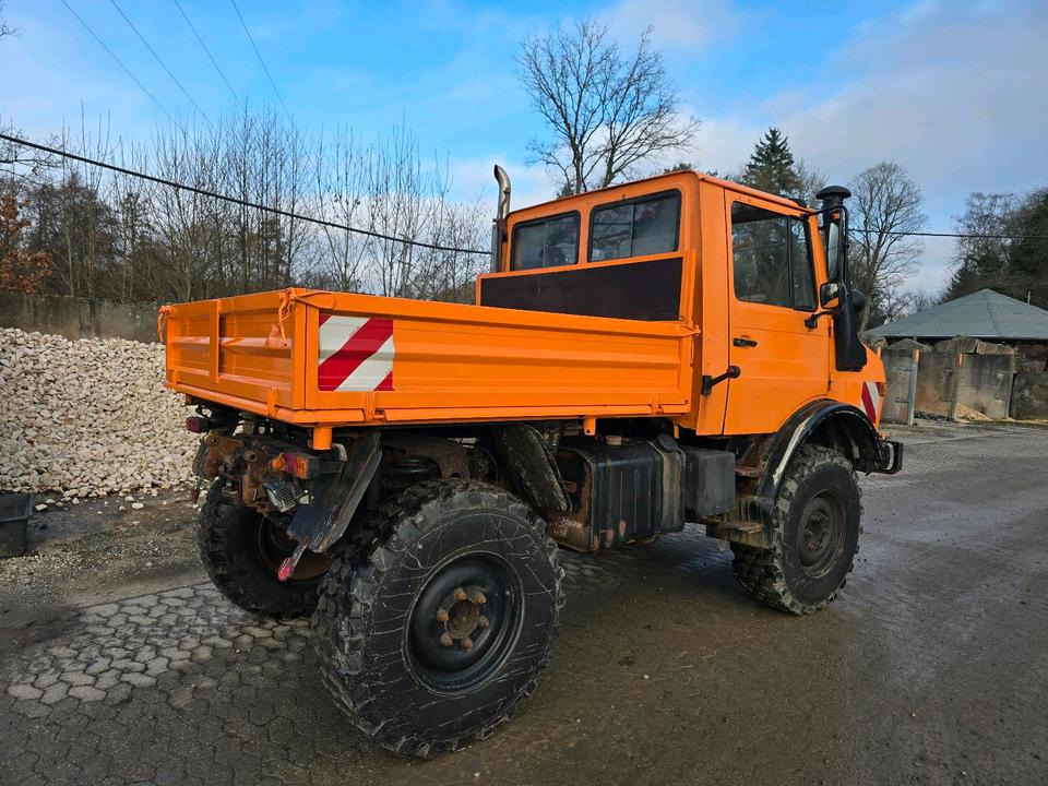 Unimog U1400 bj. 1990 424 427/10 Mercedes-Benz 1400 1600 1200 1000 - Camião basculante, Veículo municipal/ Especial: foto 4 Unimog U1400 bj. 1990 424 427/10 Mercedes-Benz 1400 1600 1200 1000 - Camião basculante, Veículo municipal/ Especial: foto 4