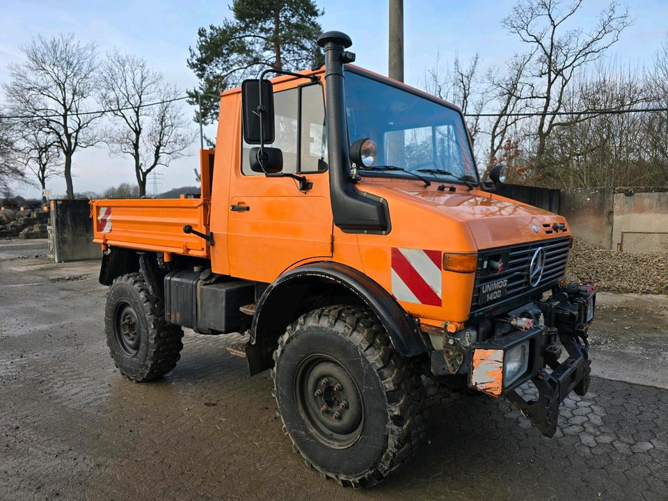 Unimog U1400 bj. 1990 424 427/10 Mercedes-Benz 1400 1600 1200 1000 - Camião basculante, Veículo municipal/ Especial: foto 2 Unimog U1400 bj. 1990 424 427/10 Mercedes-Benz 1400 1600 1200 1000 - Camião basculante, Veículo municipal/ Especial: foto 2