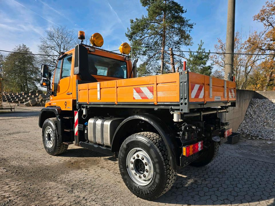 Unimog U500 2011 Bluetec 5 405/10 405/12 NKS-Z-UGN-43K Bluetec 5 Mercedes-Benz UGE UGN Hydrostat 6 Zylinder EasyDrive Variopilot Wechsellenkung - Veículo limpa-neves: foto 4 Unimog U500 2011 Bluetec 5 405/10 405/12 NKS-Z-UGN-43K Bluetec 5 Mercedes-Benz UGE UGN Hydrostat 6 Zylinder EasyDrive Variopilot Wechsellenkung - Veículo limpa-neves: foto 4