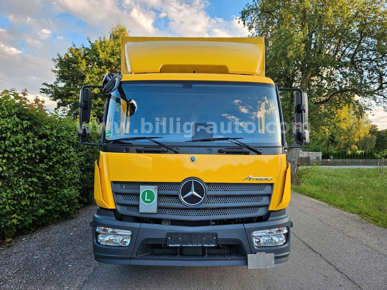Mercedes-Benz Atego 1327 L * BREMS/SPUR-ASS*DIFF.*LBW*AHK*7.2m - Camião furgão: foto 4 Mercedes-Benz Atego 1327 L * BREMS/SPUR-ASS*DIFF.*LBW*AHK*7.2m - Camião furgão: foto 4