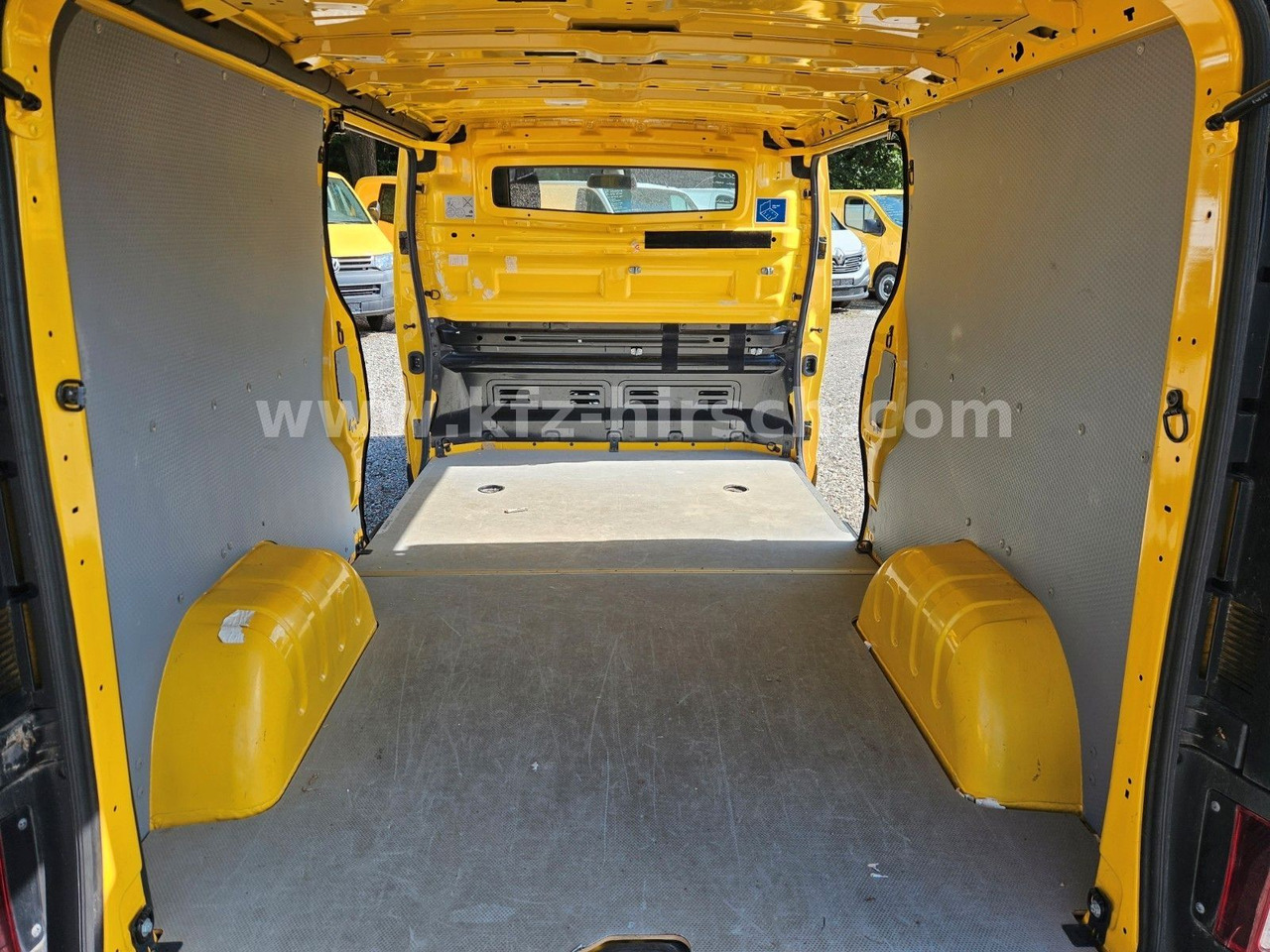 Renault Trafic Kasten L2H1 Maxi Lang Kamera 1.Hand LED - Furgão de passageiros: foto 4 Renault Trafic Kasten L2H1 Maxi Lang Kamera 1.Hand LED - Furgão de passageiros: foto 4