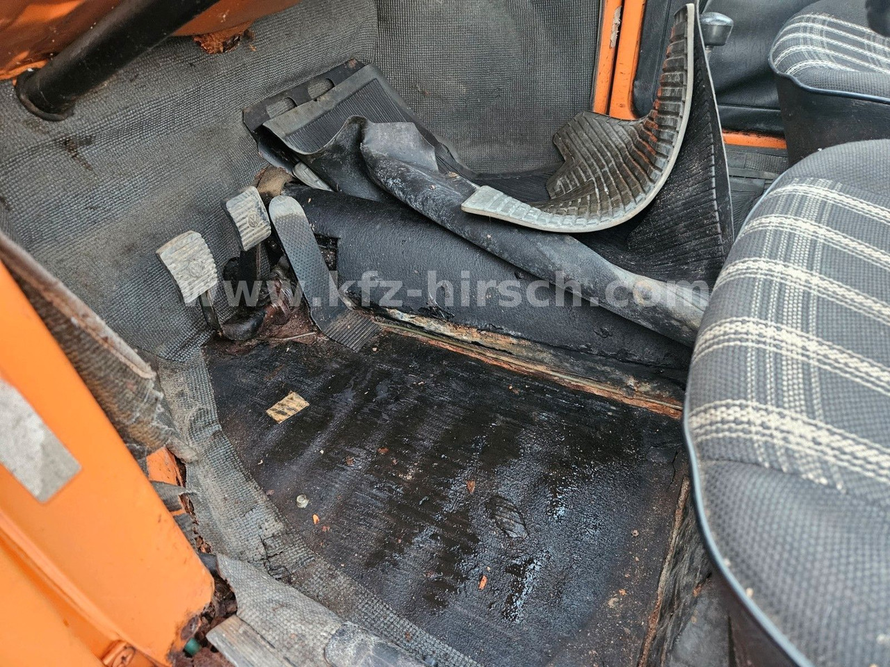 Sedan Volkswagen Käfer 1200 1.Hand in der seltenen Farbe Orange: foto 16