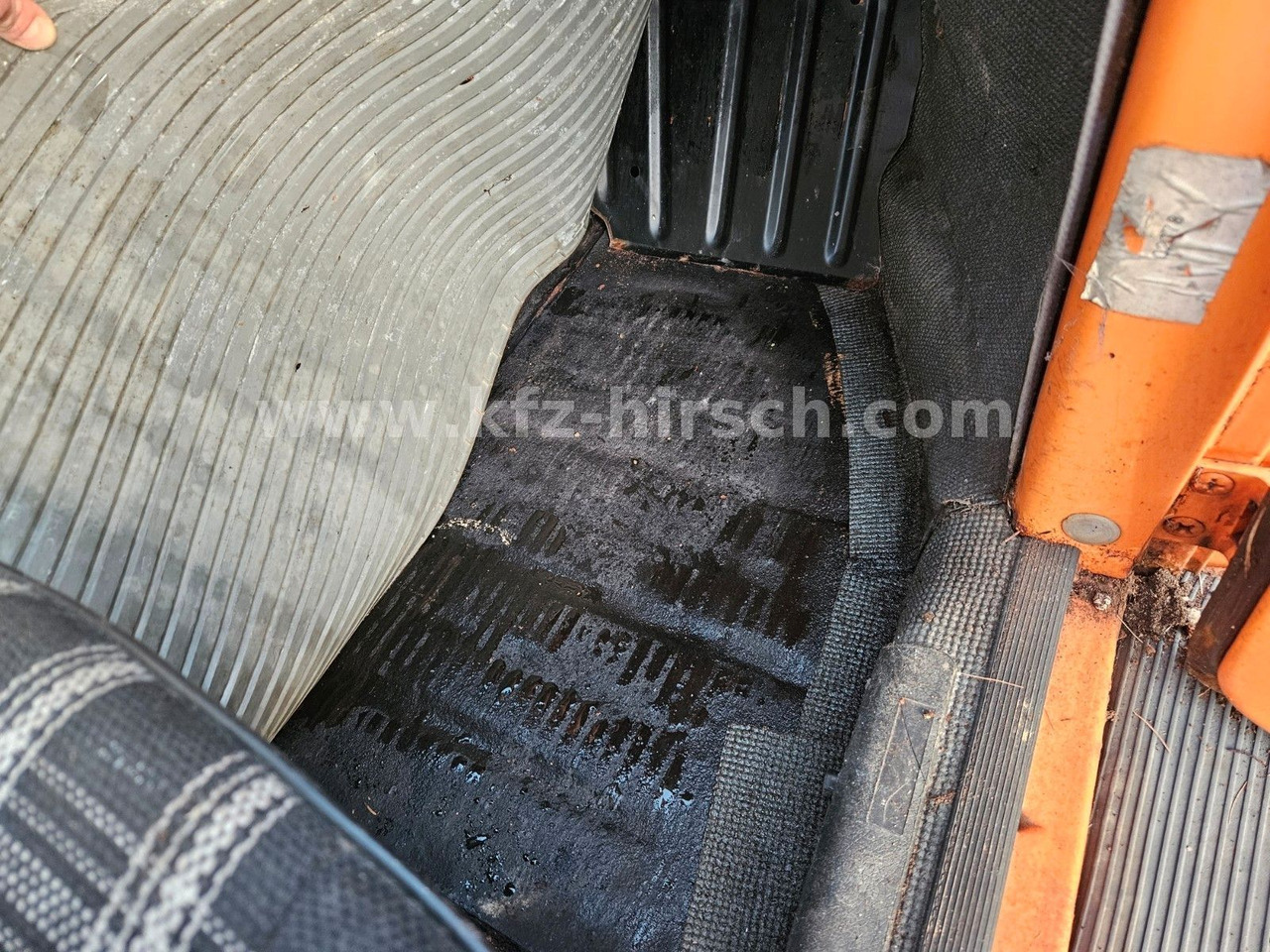 Sedan Volkswagen Käfer 1200 1.Hand in der seltenen Farbe Orange: foto 15
