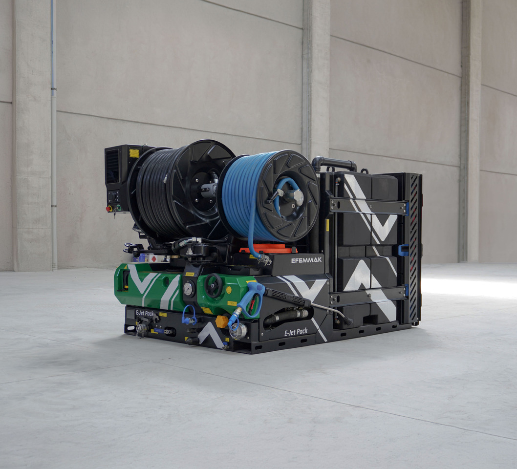 EFEMMAK E-Jetpack - Veículo municipal/ Especial: foto 1 EFEMMAK E-Jetpack - Veículo municipal/ Especial: foto 1