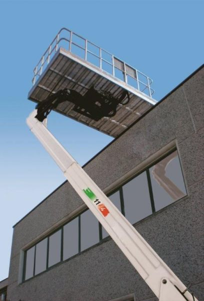 Comet Podnośnik koszowy SOLAR 11m lub 15 m zamontowany na Iveco - Caminhão com plataforma aérea: foto 4 Comet Podnośnik koszowy SOLAR 11m lub 15 m zamontowany na Iveco - Caminhão com plataforma aérea: foto 4