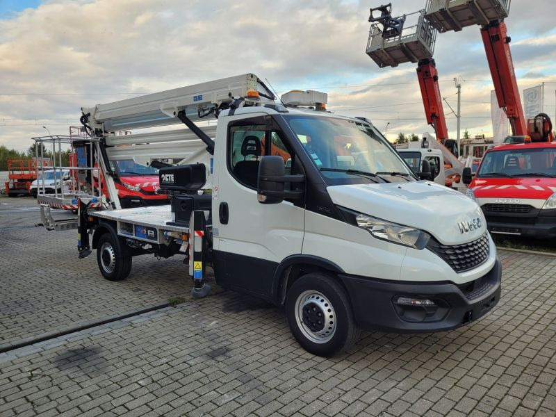 Iveco Daily 35S12 podnośnik koszowy 23 m CTE ZED 23.3 JH - Caminhão com plataforma aérea: foto 2 Iveco Daily 35S12 podnośnik koszowy 23 m CTE ZED 23.3 JH - Caminhão com plataforma aérea: foto 2
