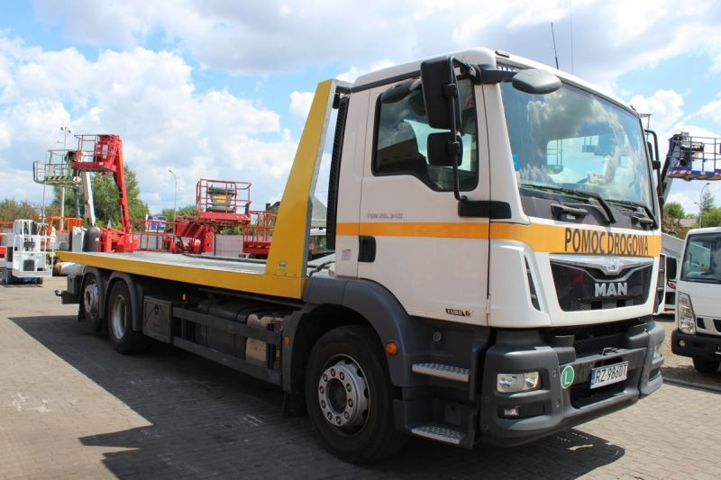 MAN TGM 26.340 Pomoc Drogowa Laweta - Caminhão reboque: foto 2 MAN TGM 26.340 Pomoc Drogowa Laweta - Caminhão reboque: foto 2