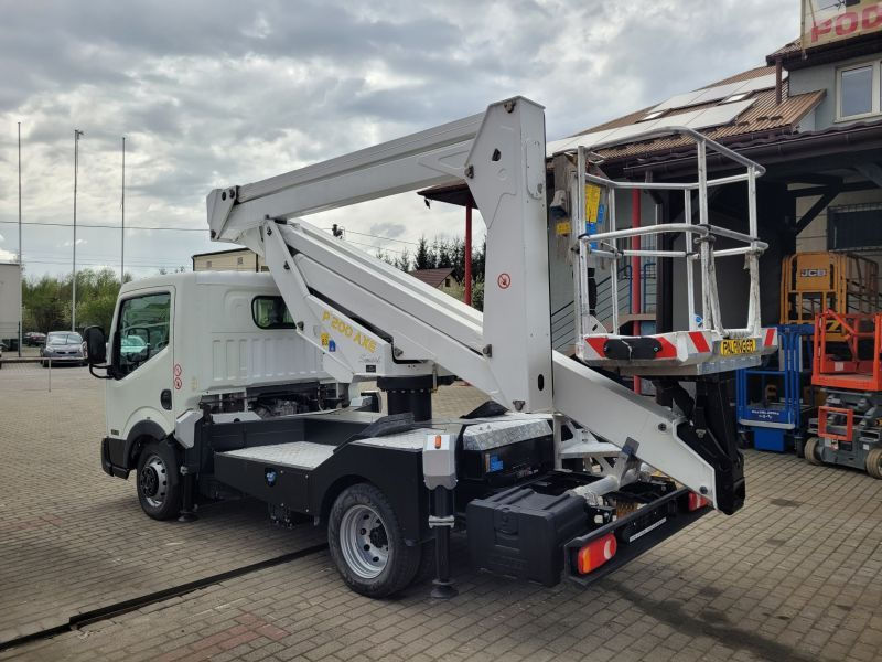 Nissan Cabstar NT400 podnośnik koszowy Palfinger P200 AXE boom lift bucket truck - Caminhão com plataforma aérea: foto 4 Nissan Cabstar NT400 podnośnik koszowy Palfinger P200 AXE boom lift bucket truck - Caminhão com plataforma aérea: foto 4