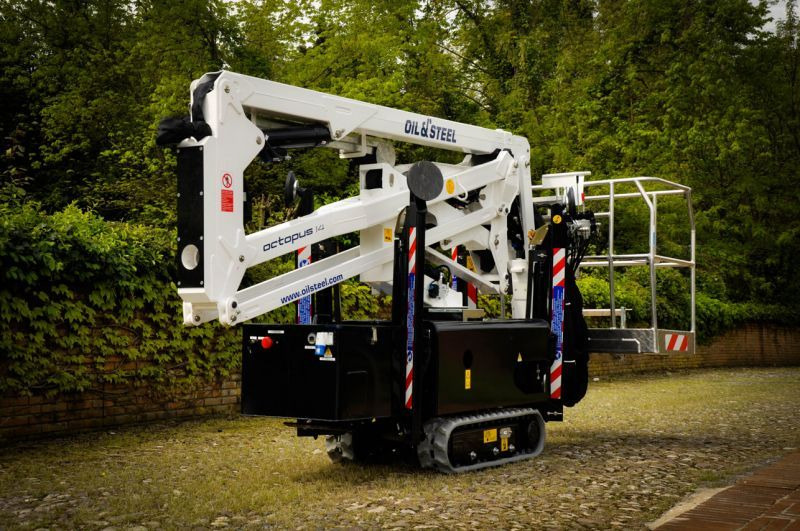 Oil&Steel Octopus 14 podnośnik koszowy na gąsienicach 14 m - Plataforma aranha: foto 1 Oil&Steel Octopus 14 podnośnik koszowy na gąsienicach 14 m - Plataforma aranha: foto 1