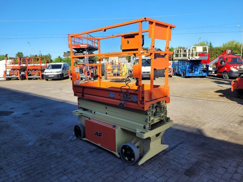 Podnośnik nożycowy elektryczny 8 m JLG 6RS - Plataforma de Tijera/ Plataforma de tesoura: foto 2 Podnośnik nożycowy elektryczny 8 m JLG 6RS - Plataforma de Tijera/ Plataforma de tesoura: foto 2