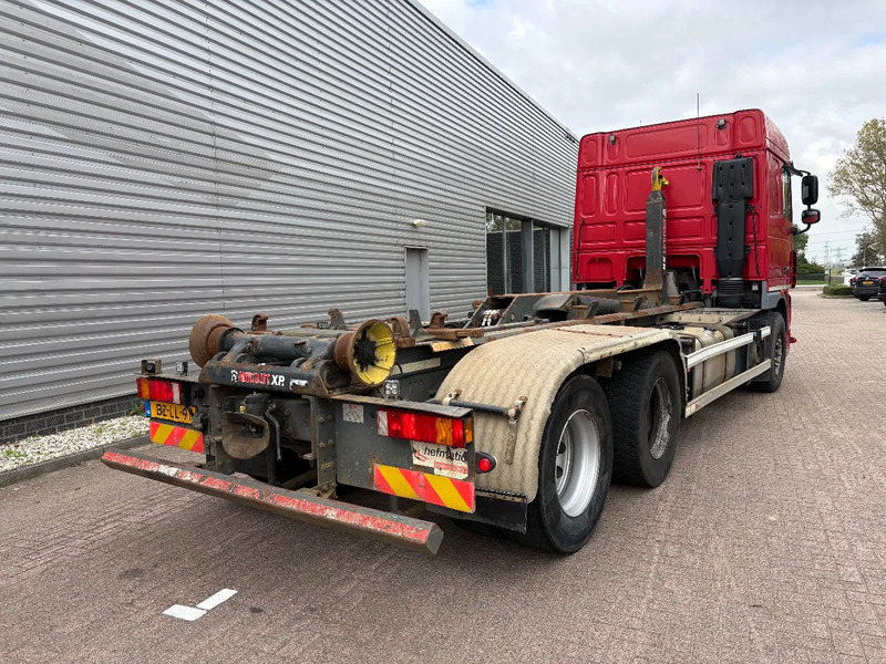 DAF XF 105 . 410 / 6X2 / MULTILIFT XR 26S61 / APK - TUV OKTOBER 2025 / EURO 5 / AUTOMAAT / - Camião polibenne: foto 4 DAF XF 105 . 410 / 6X2 / MULTILIFT XR 26S61 / APK - TUV OKTOBER 2025 / EURO 5 / AUTOMAAT / - Camião polibenne: foto 4