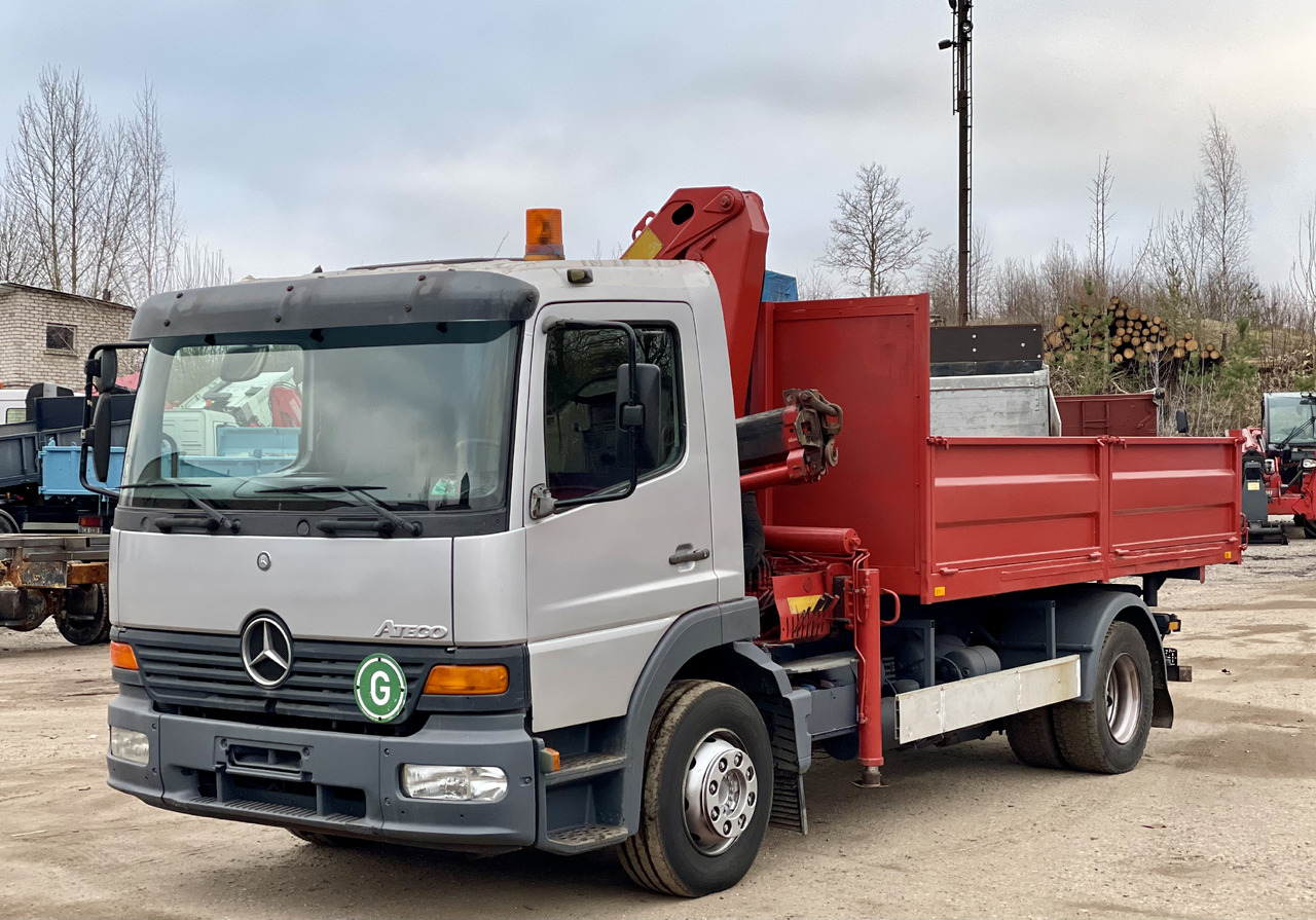 MERCEDES-BENZ ATEGO - Camião grua: foto 5 MERCEDES-BENZ ATEGO - Camião grua: foto 5