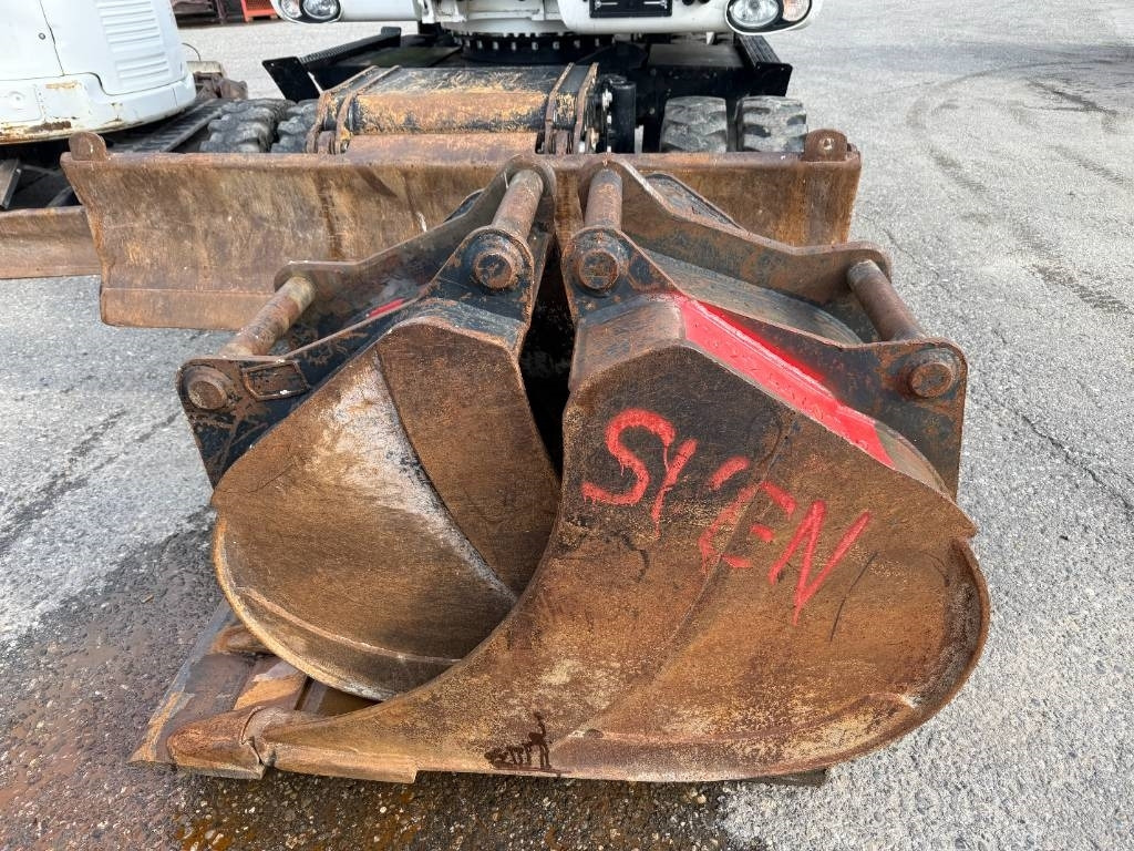 CAT M 316 D - Escavadeira de rodas: foto 5 CAT M 316 D - Escavadeira de rodas: foto 5