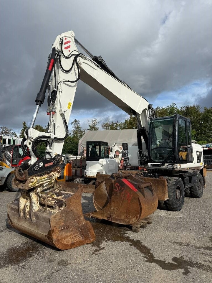 CAT M 316 D - Escavadeira de rodas: foto 4 CAT M 316 D - Escavadeira de rodas: foto 4