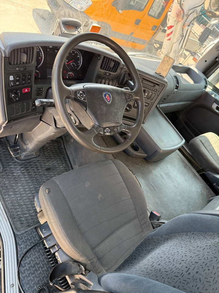 Scania G440 Brücke mit Ladekran - Camião de caixa aberta/ Plataforma, Camião grua: foto 5 Scania G440 Brücke mit Ladekran - Camião de caixa aberta/ Plataforma, Camião grua: foto 5