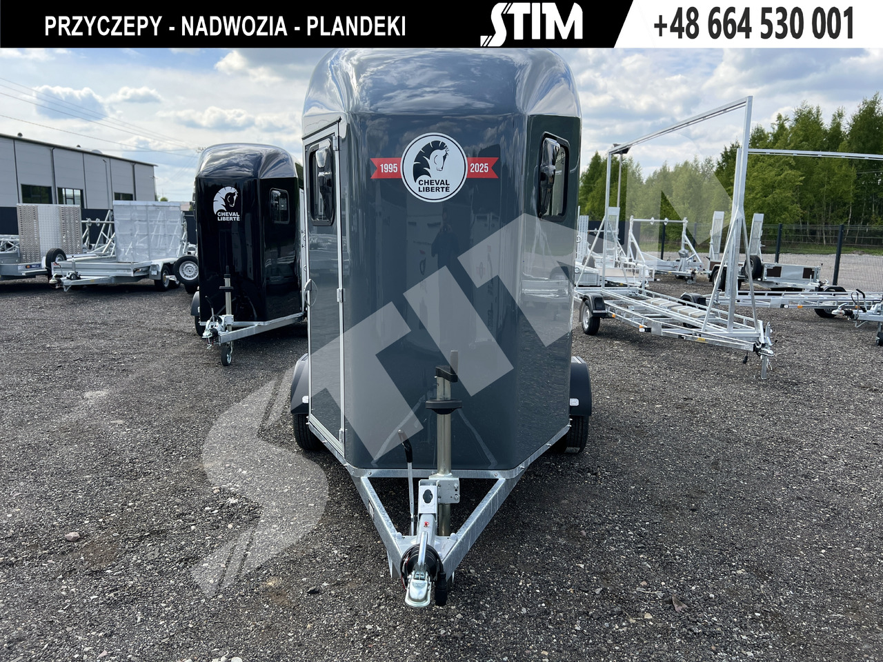 Cheval Liberté GOLD ORIGINS PODŁOGA ALU, BOKI SKLEJKA PPL - Reboque para cavalos: foto 1 Cheval Liberté GOLD ORIGINS PODŁOGA ALU, BOKI SKLEJKA PPL - Reboque para cavalos: foto 1